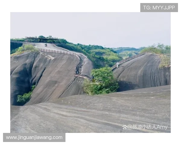 400 元跳泥坑出片！小众赛事为何爆火？